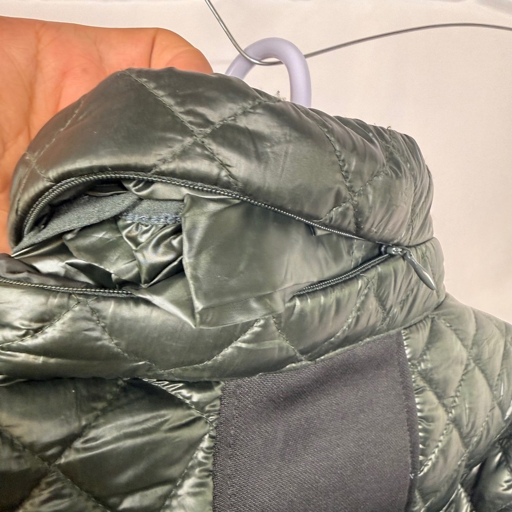 Guess Womens Medium Quilted Puffer Jacket Dark Green Full Zip Hideaway Hood - Picture 6 of 11